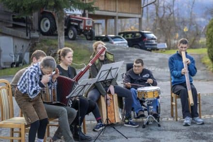 166-20251031- N9A2585